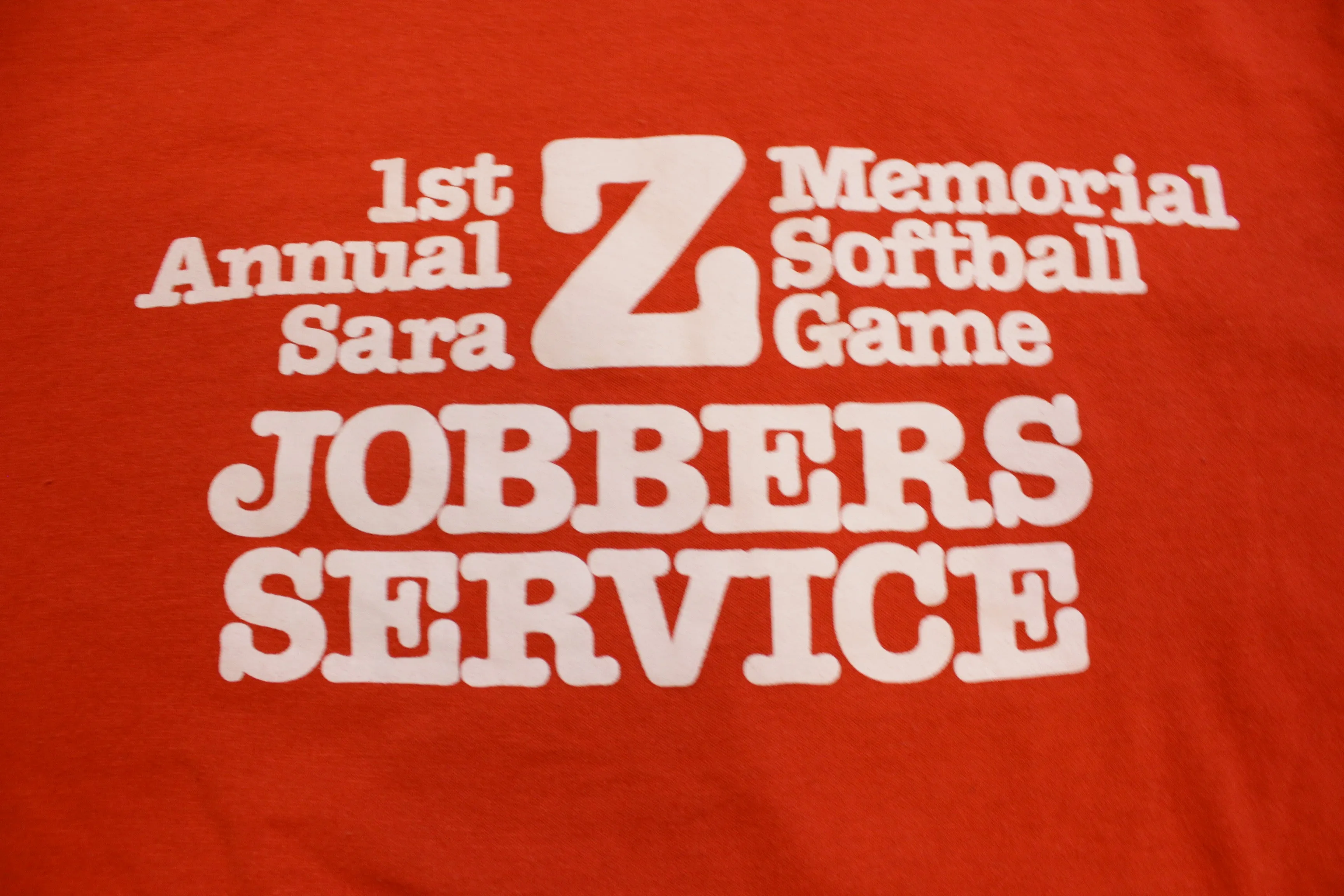 1st Annual Sara Mermorial Softball Game Z Jobbers Service 90's Vintage T-shirt