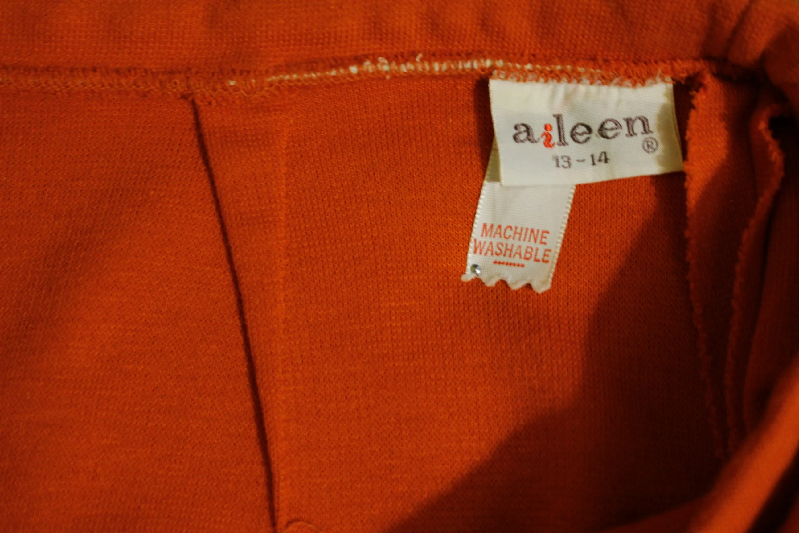 Aileen No Pocket Vintage Red Orange Women's Large Summer Shorts