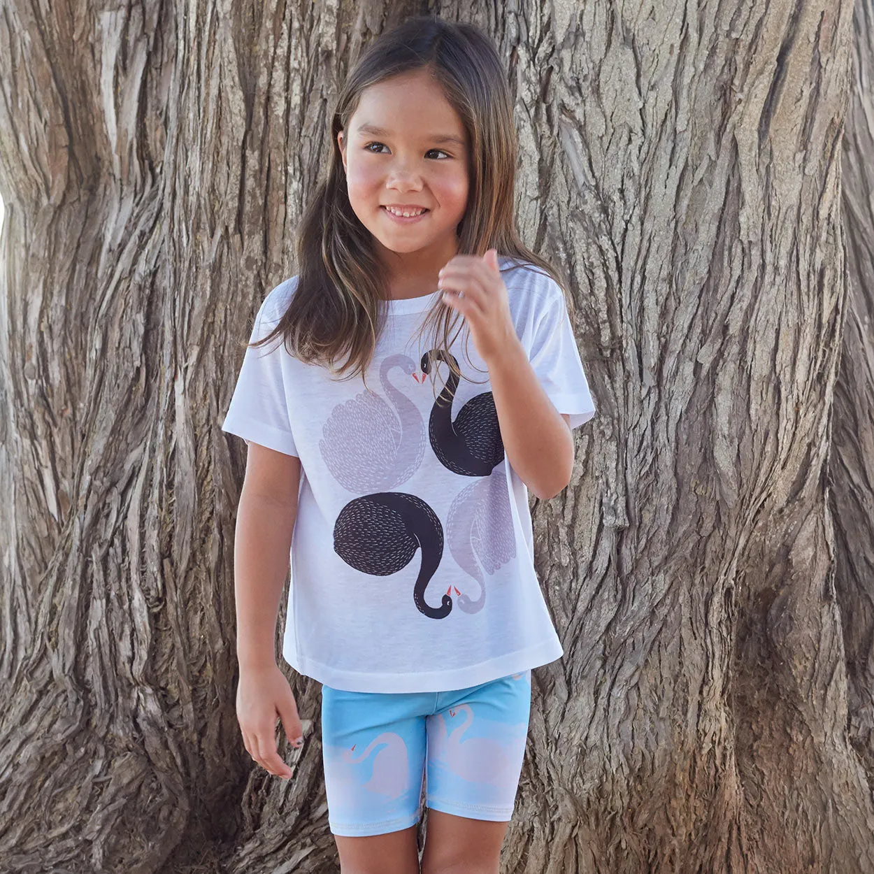 Girls Love Swans Graphic T-shirt