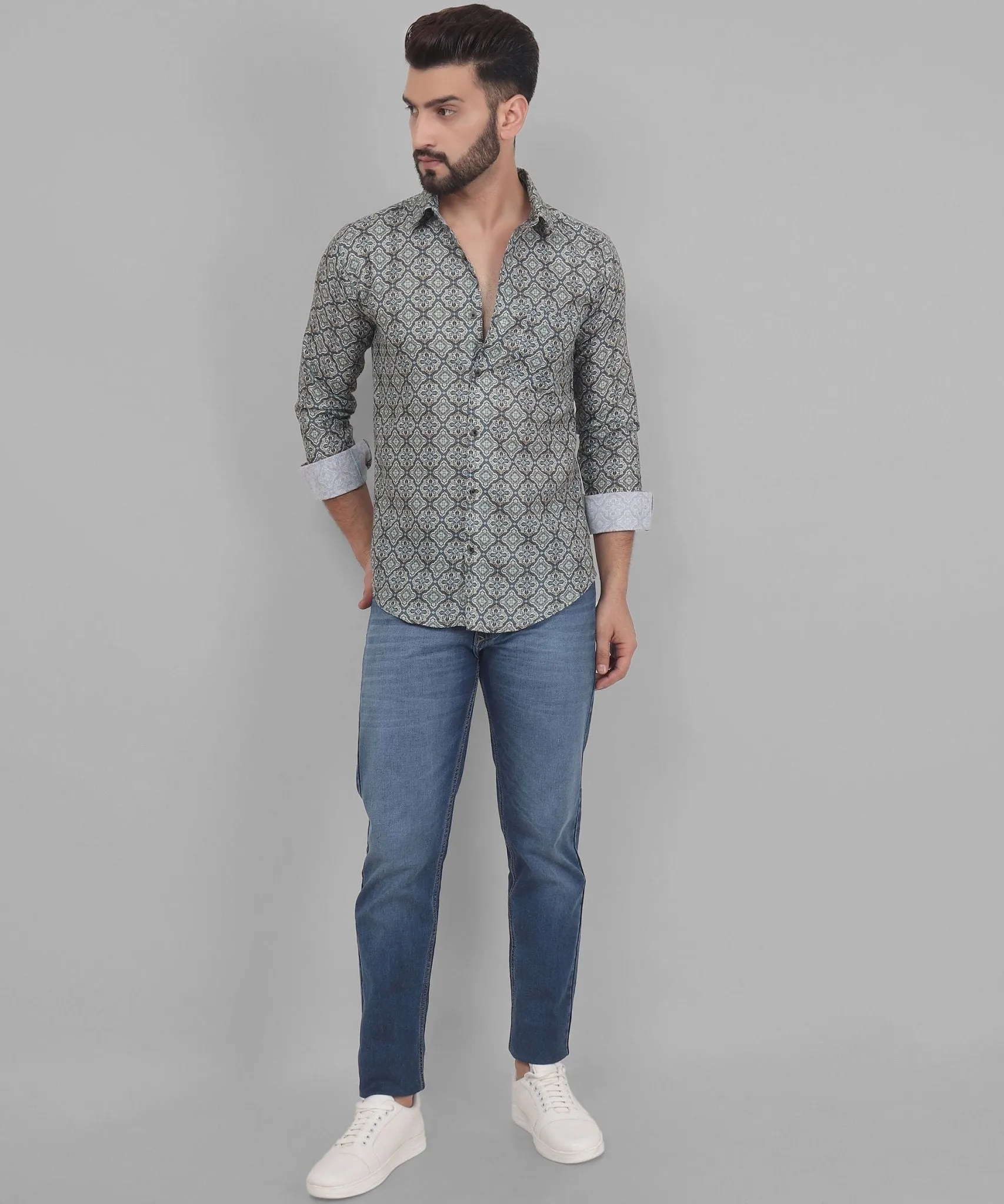 Retro Full Sleeve Printed Casual Cotton Button-Up Shirt For Men