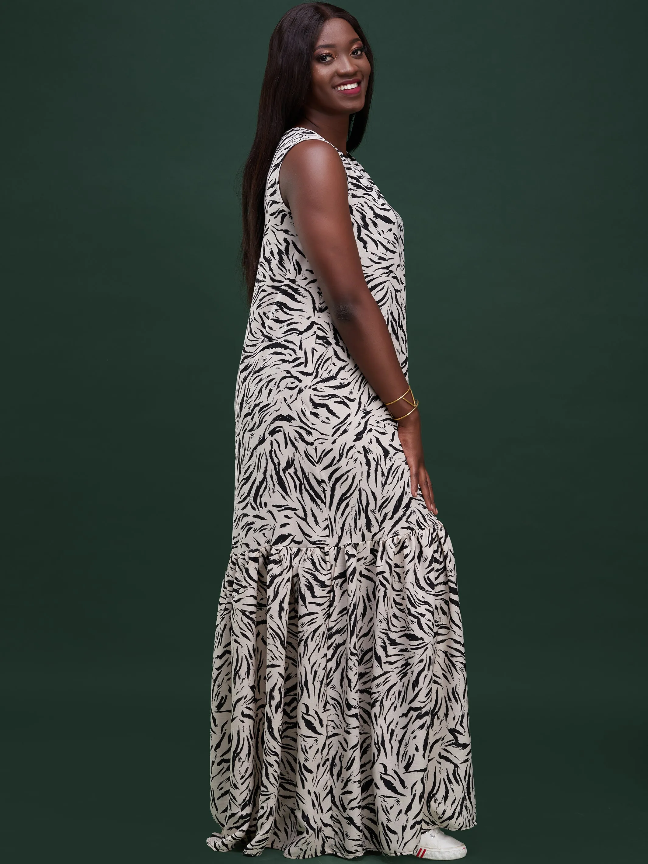 Safari Ayana Sleeveless Maxi Dress - Black / Buttermilk Print