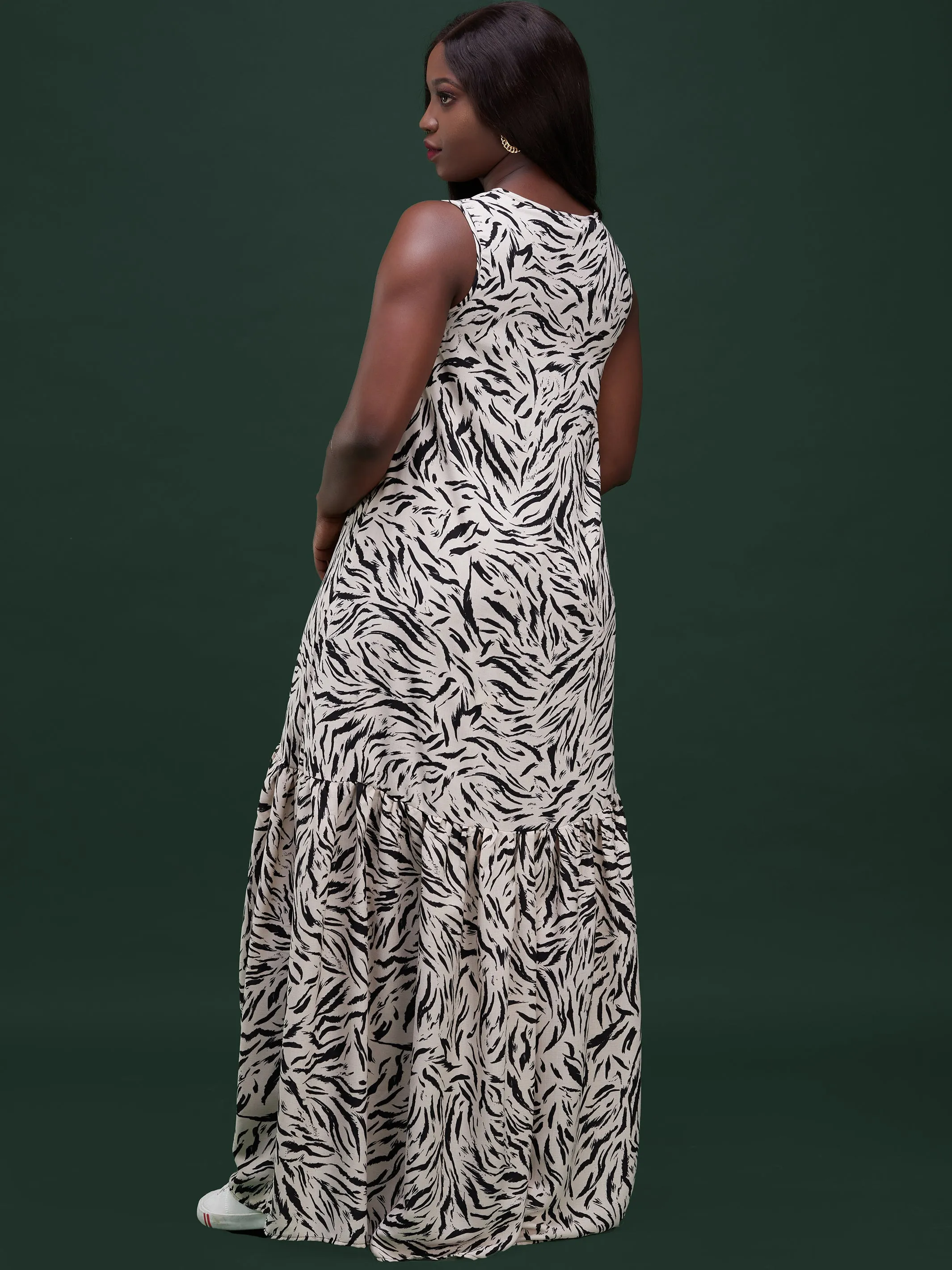 Safari Ayana Sleeveless Maxi Dress - Black / Buttermilk Print