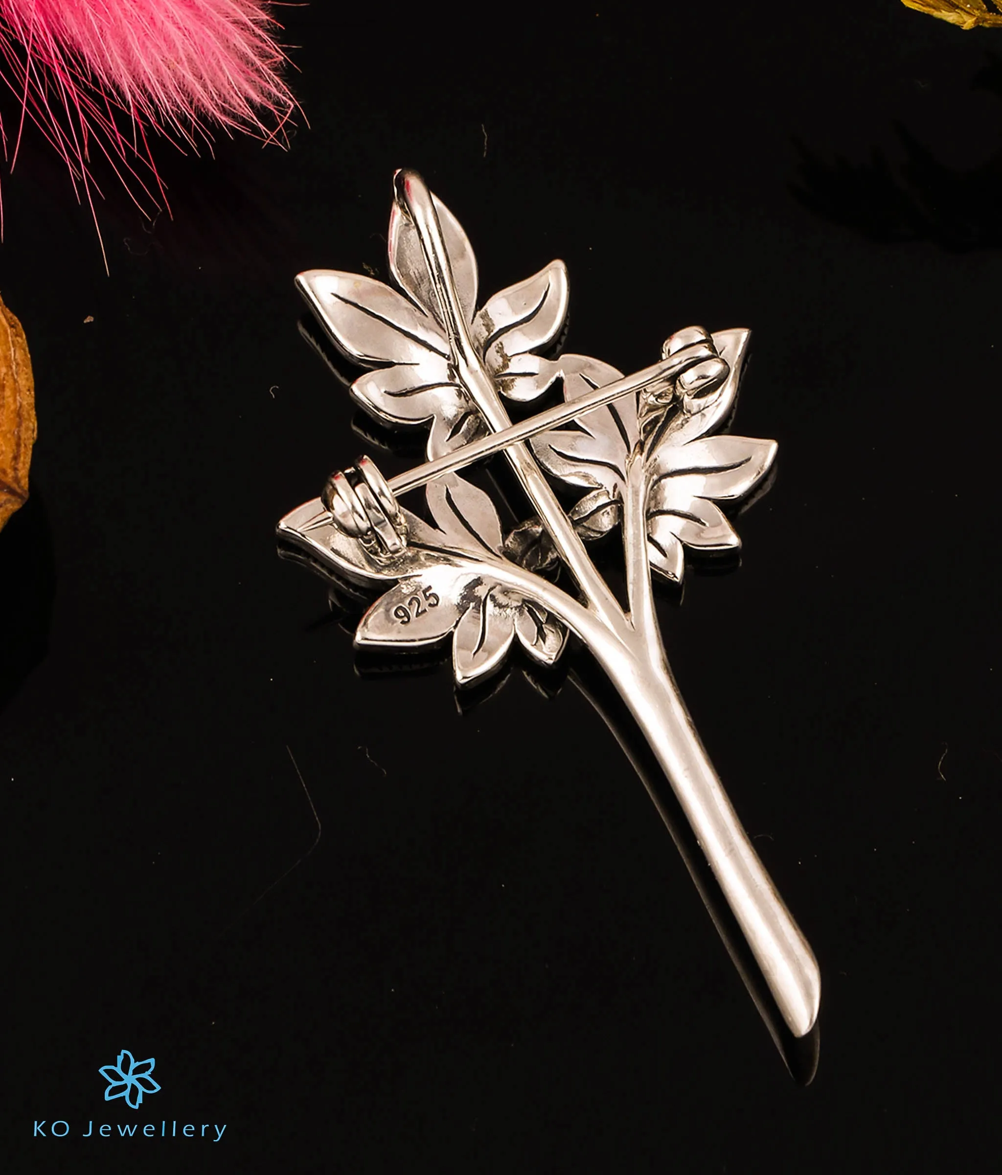 The Adorable Laurel Marcasite Silver Pendant& Brooch