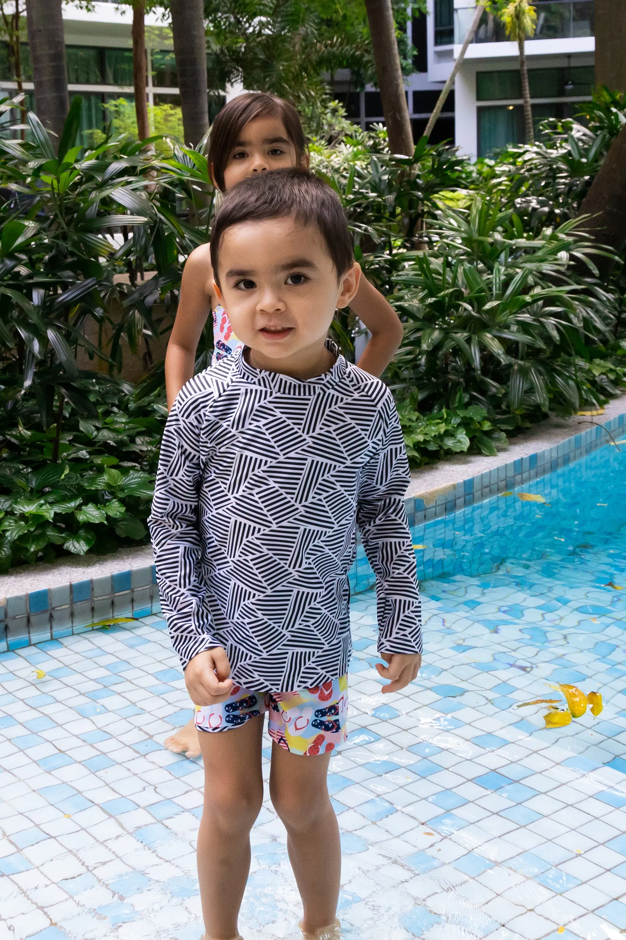 Waikiki Kids Unisex Rash Guard