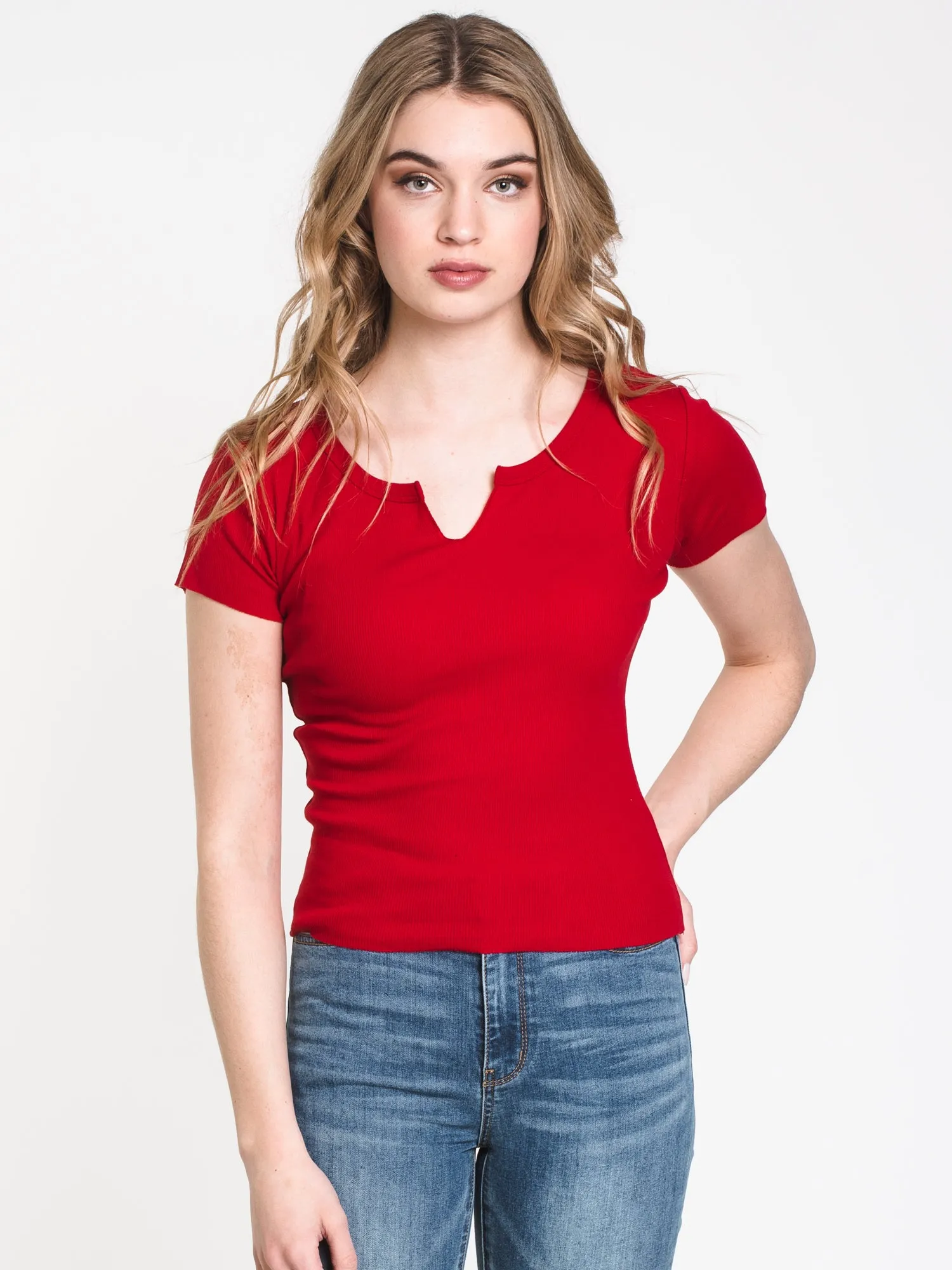 WOMENS ALLY NOTCH TEE - CLEARANCE